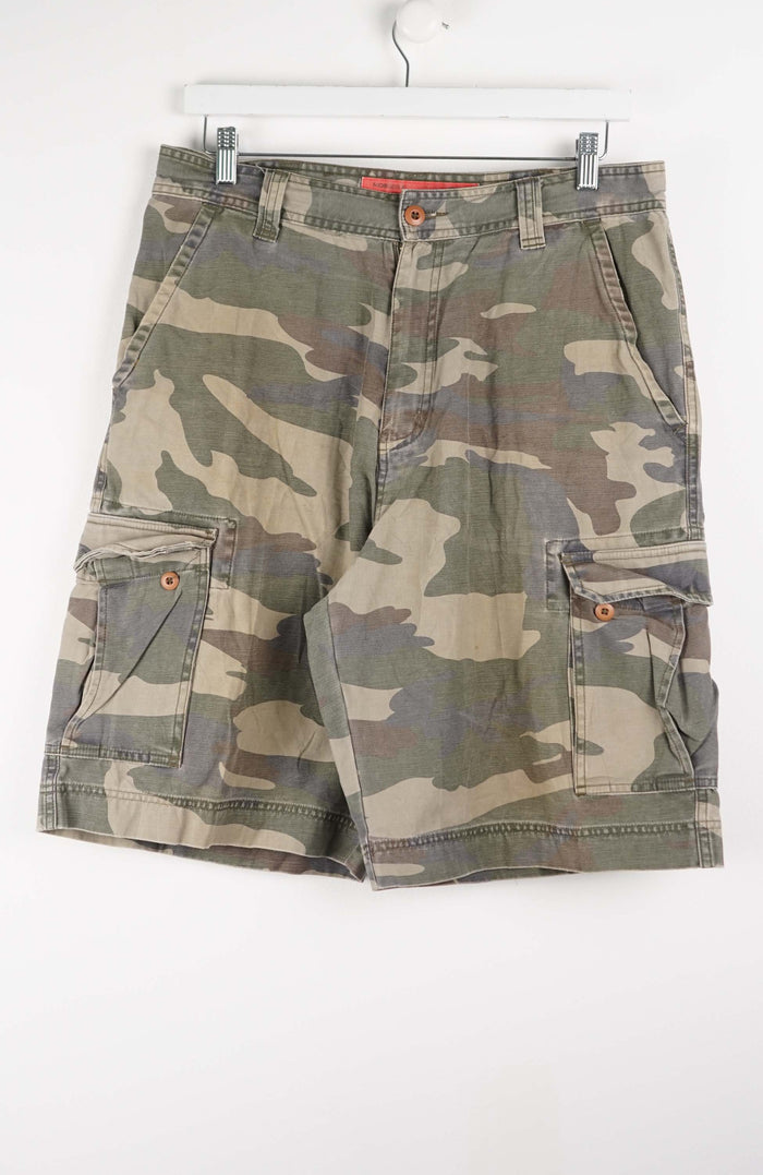 VINTAGE CAMO CARGO SHORTS W34