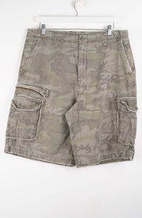 VINTAGE CAMO CARGO SHORTS W36