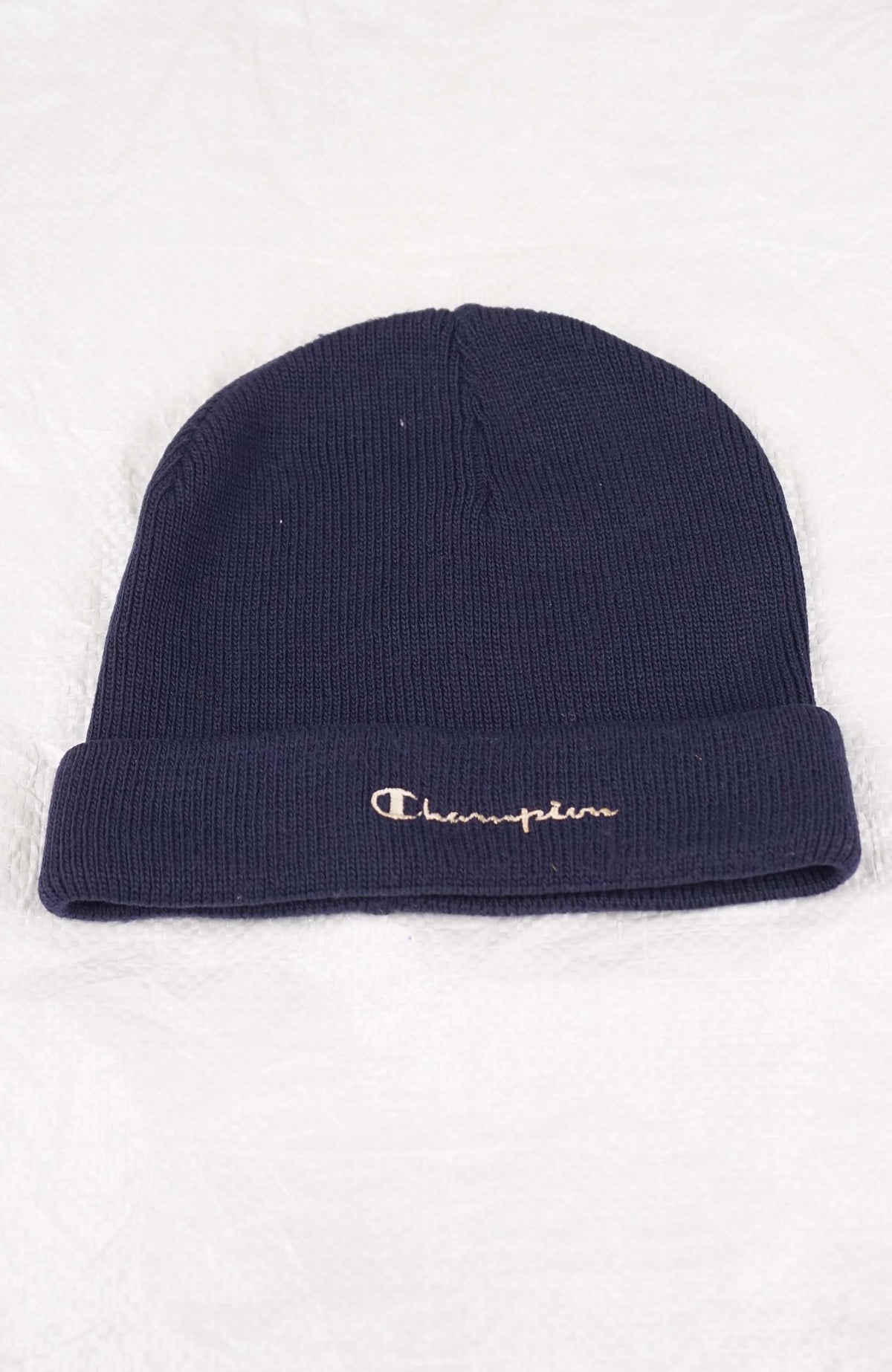 VINTAGE CHAMPION BEANIE