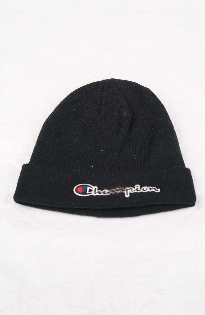 VINTAGE CHAMPION BEANIE