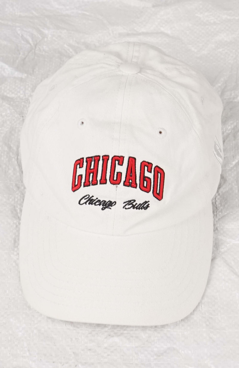 VINTAGE NBA CHICAGO BULLS HAT