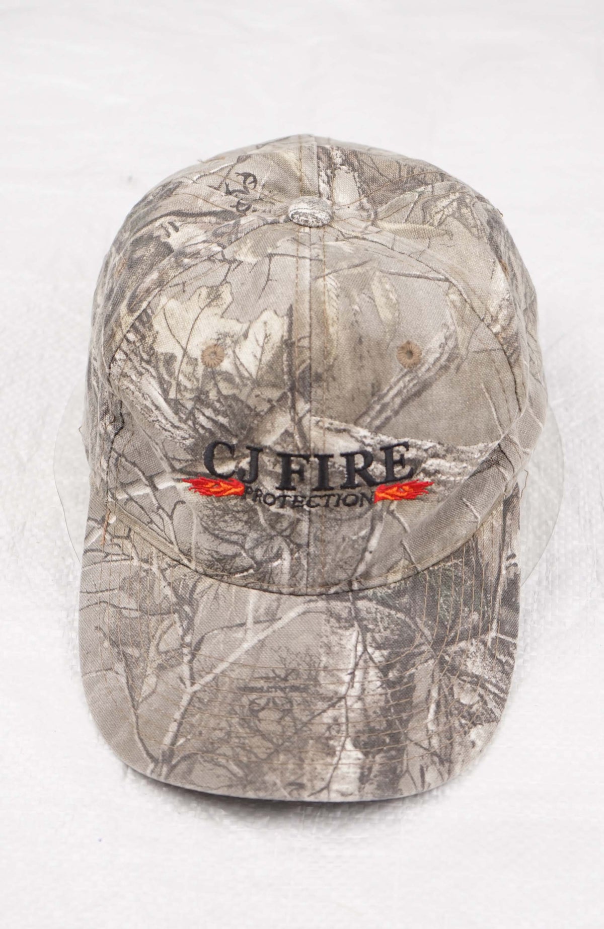 VINTAGE CJ FIRE REAL TREE HAT