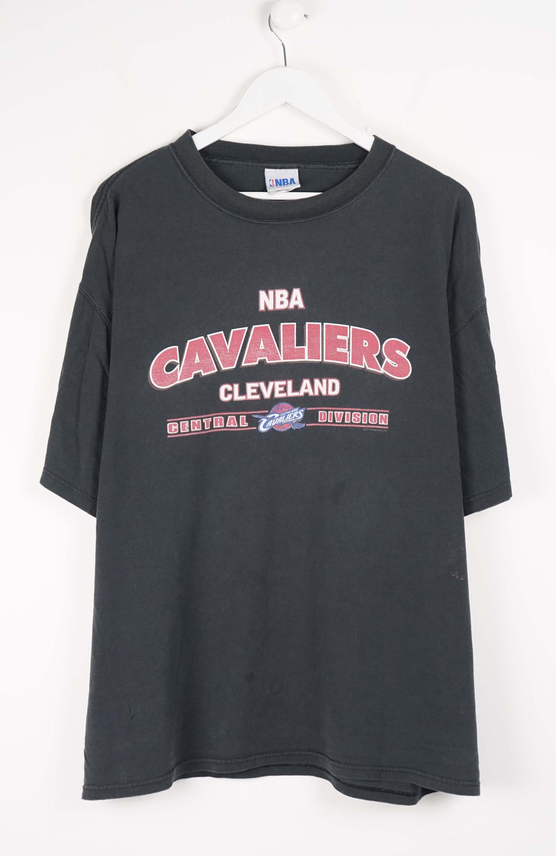 VINTAGE CLEVELAND CAVALIERS T-SHIRT (XL)