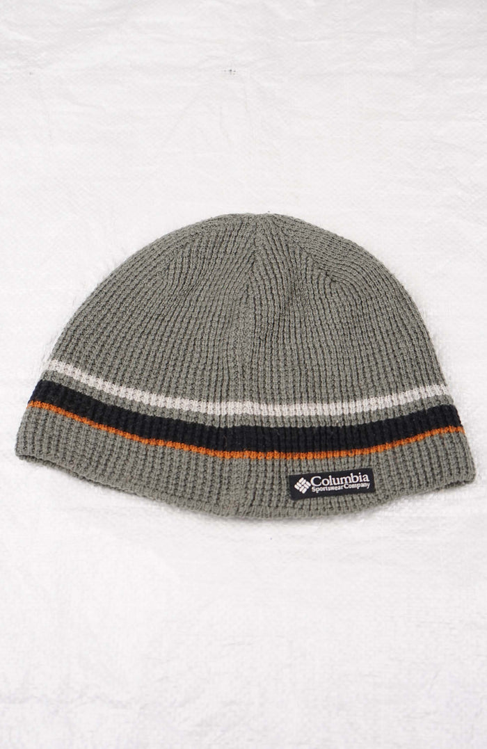 VINTAGE COLUMBIA BEANIE