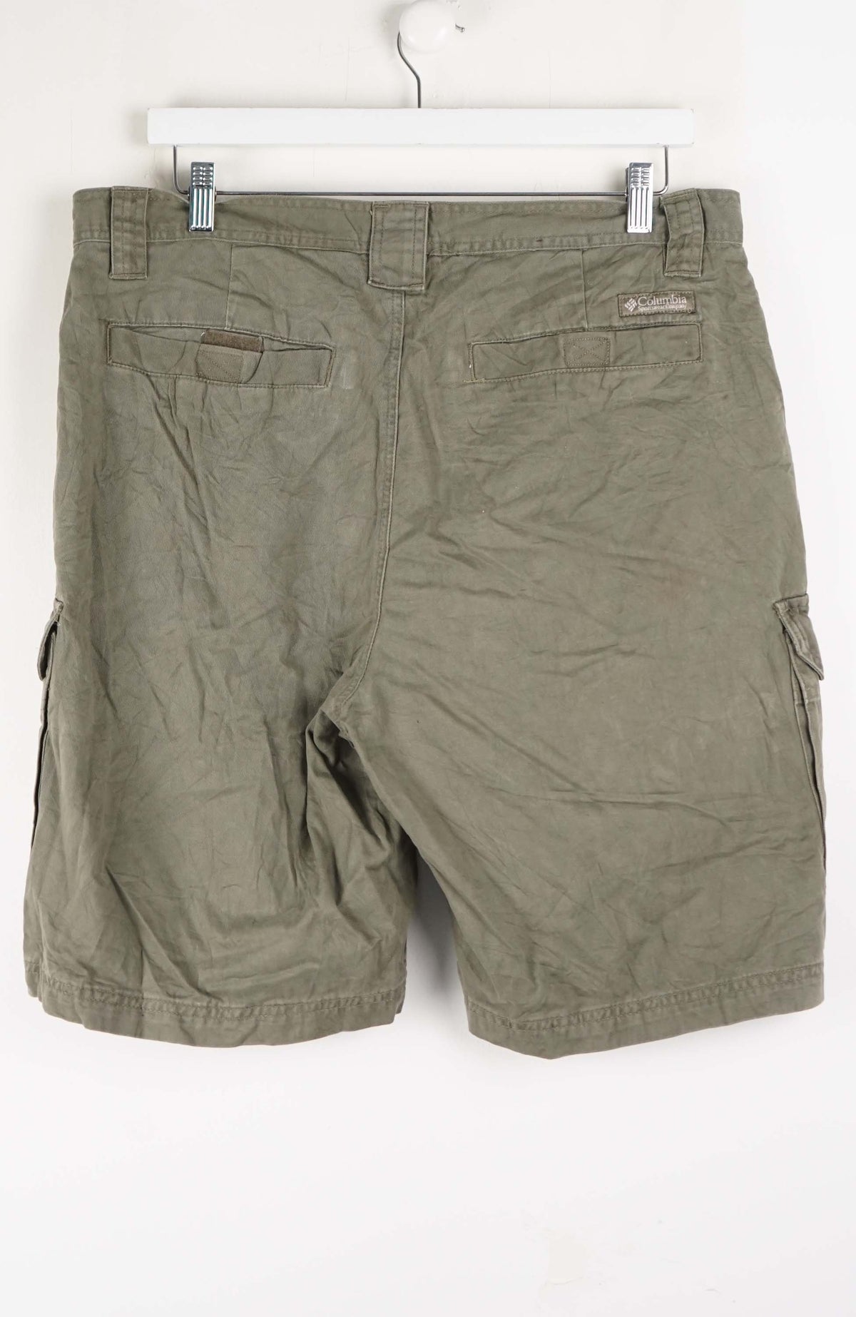 VINTAGE COLUMBIA CARGO SHORTS W36