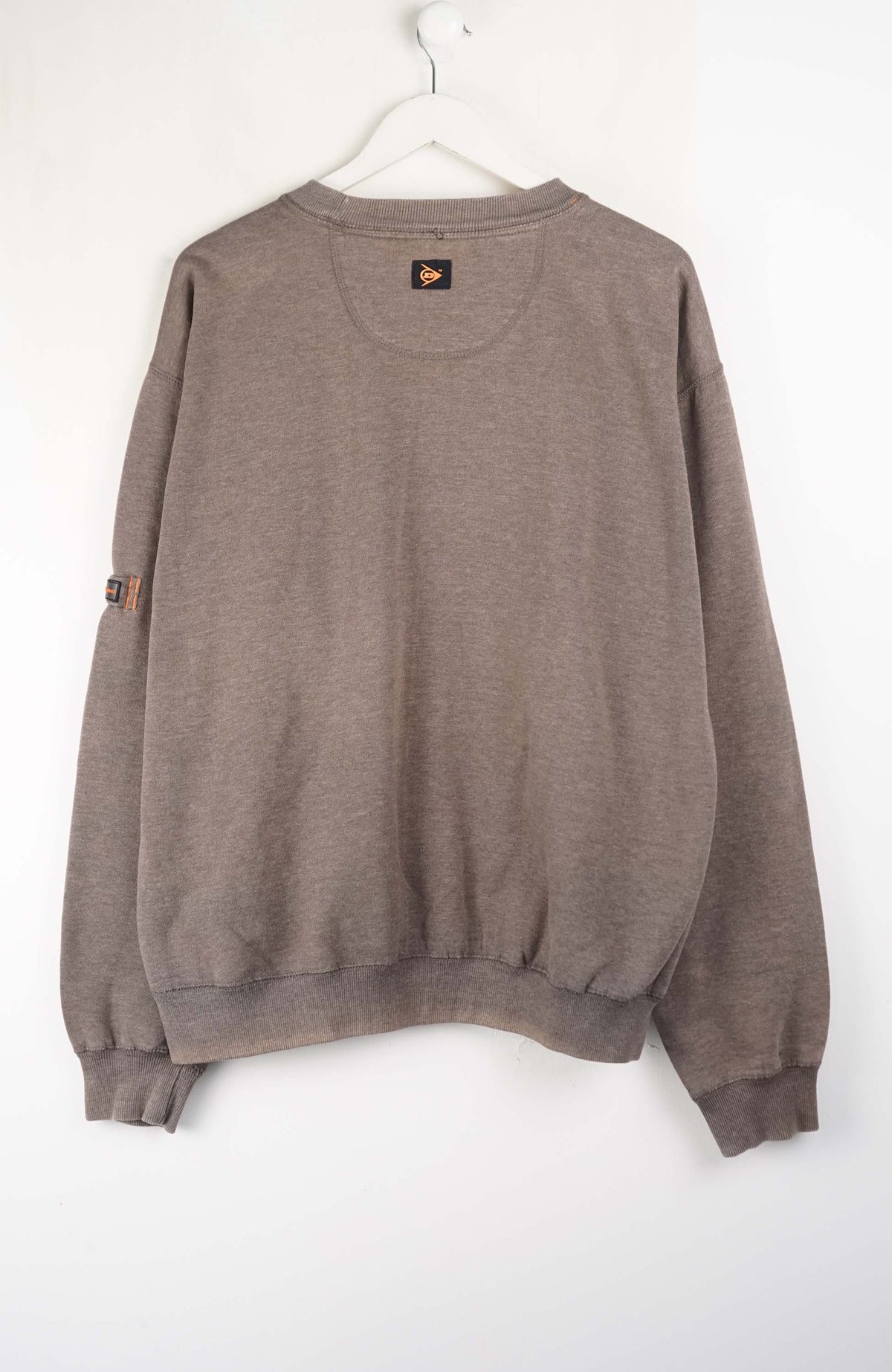 VINTAGE DUNLOP SWEATER (XL)