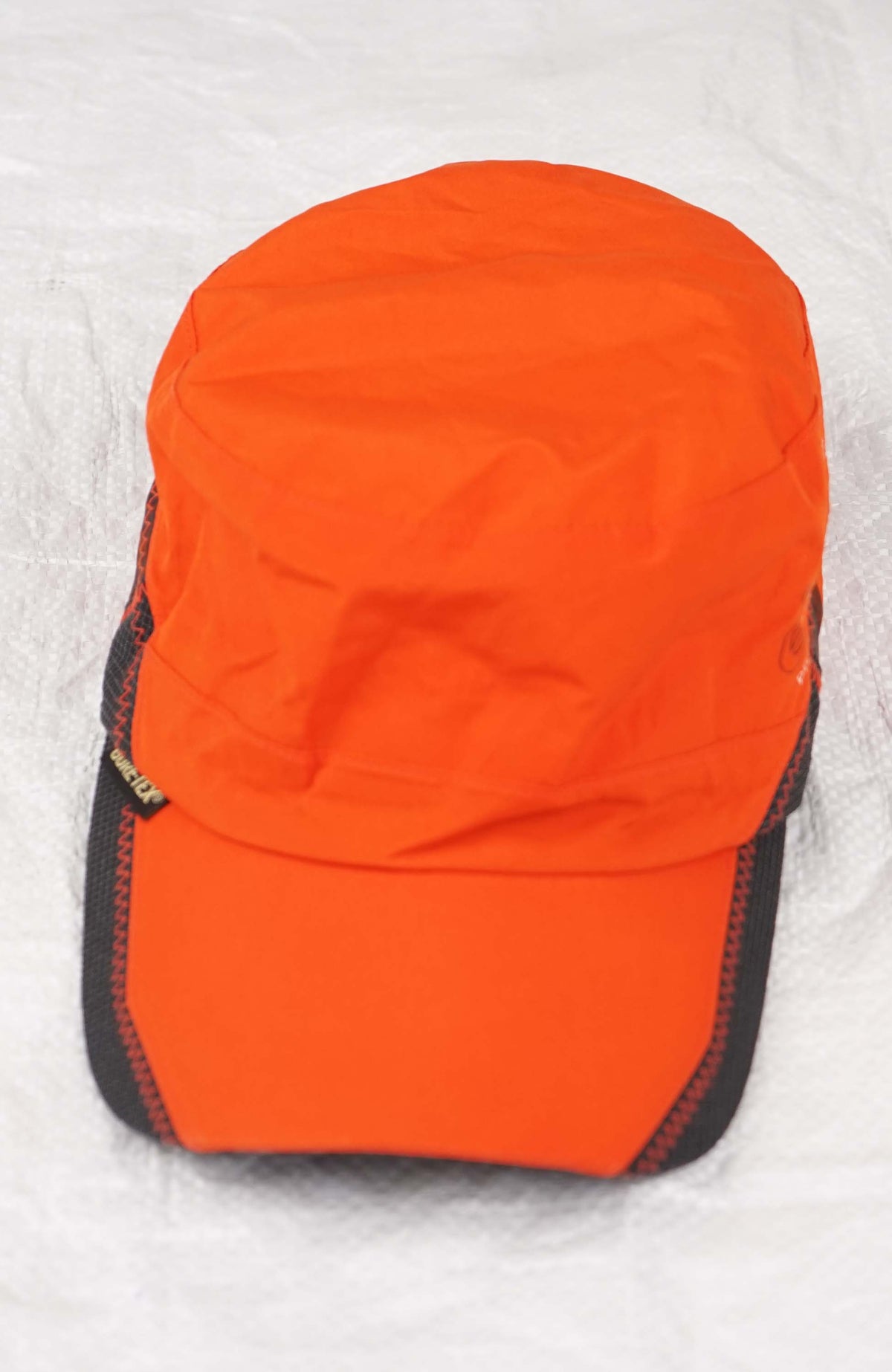 VINTAGE EIDER PROGRESSIVE OUTDOOR GORTEX HAT