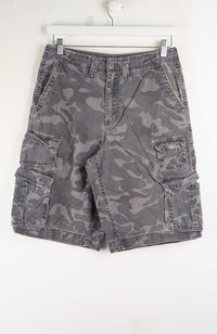 VINTAGE CAMO CARGO SHORTS W30