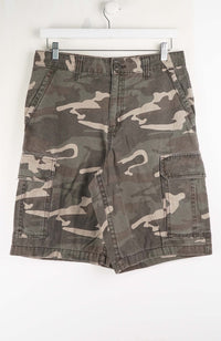 VINTAGE CAMO CARGO SHORTS W32