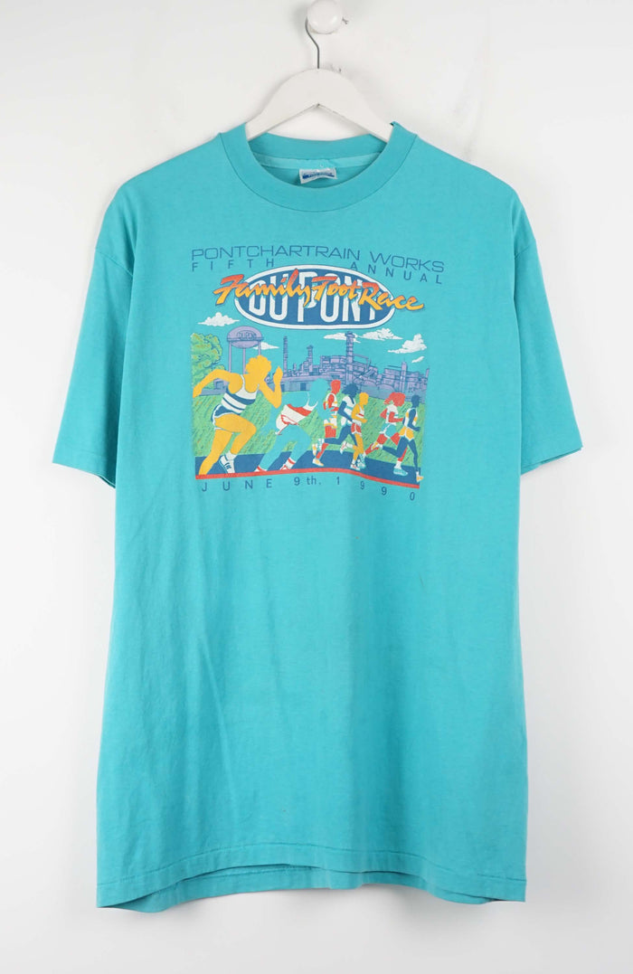 VINTAGE FAMILY FOOT RACE DUPONT T-SHIRT (M)
