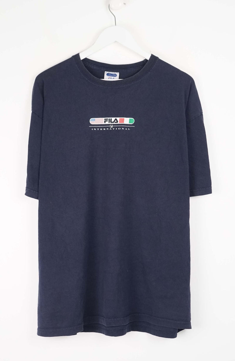 VINTAGE FILA INTERNATIONAL T-SHIRT (XL)