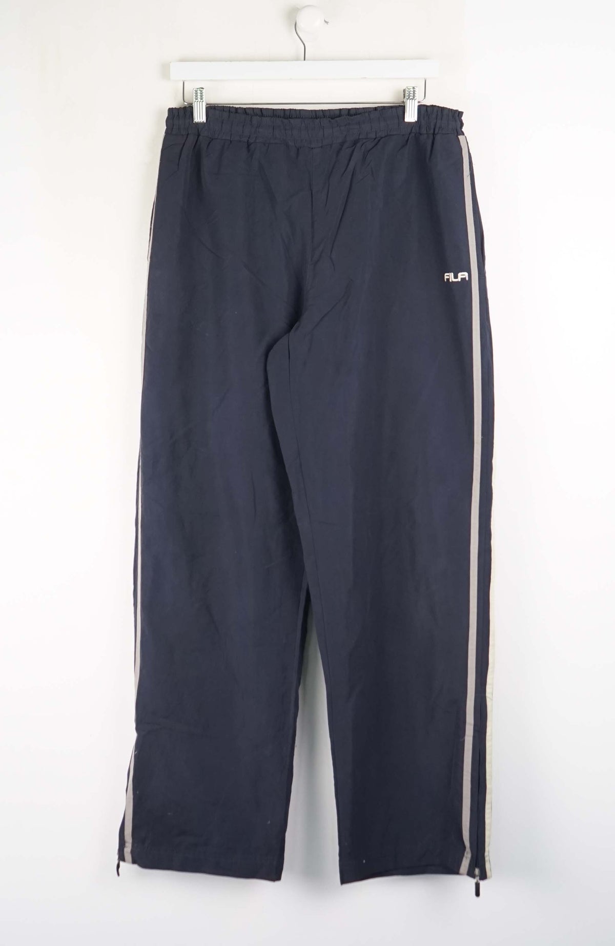 VINTAGE FILA TRACK PANTS (M)