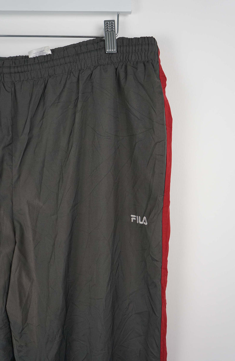 VINTAGE FILA TRACK PANTS (XXL)