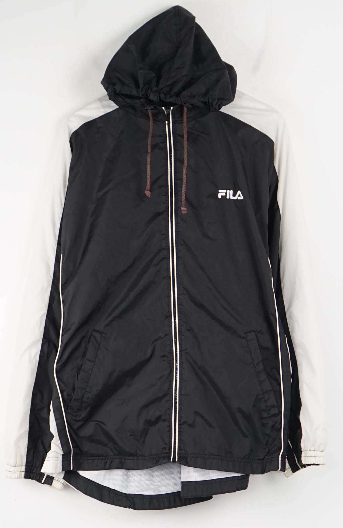 VINTAGE FILA WINDBREAKERS (XXL)