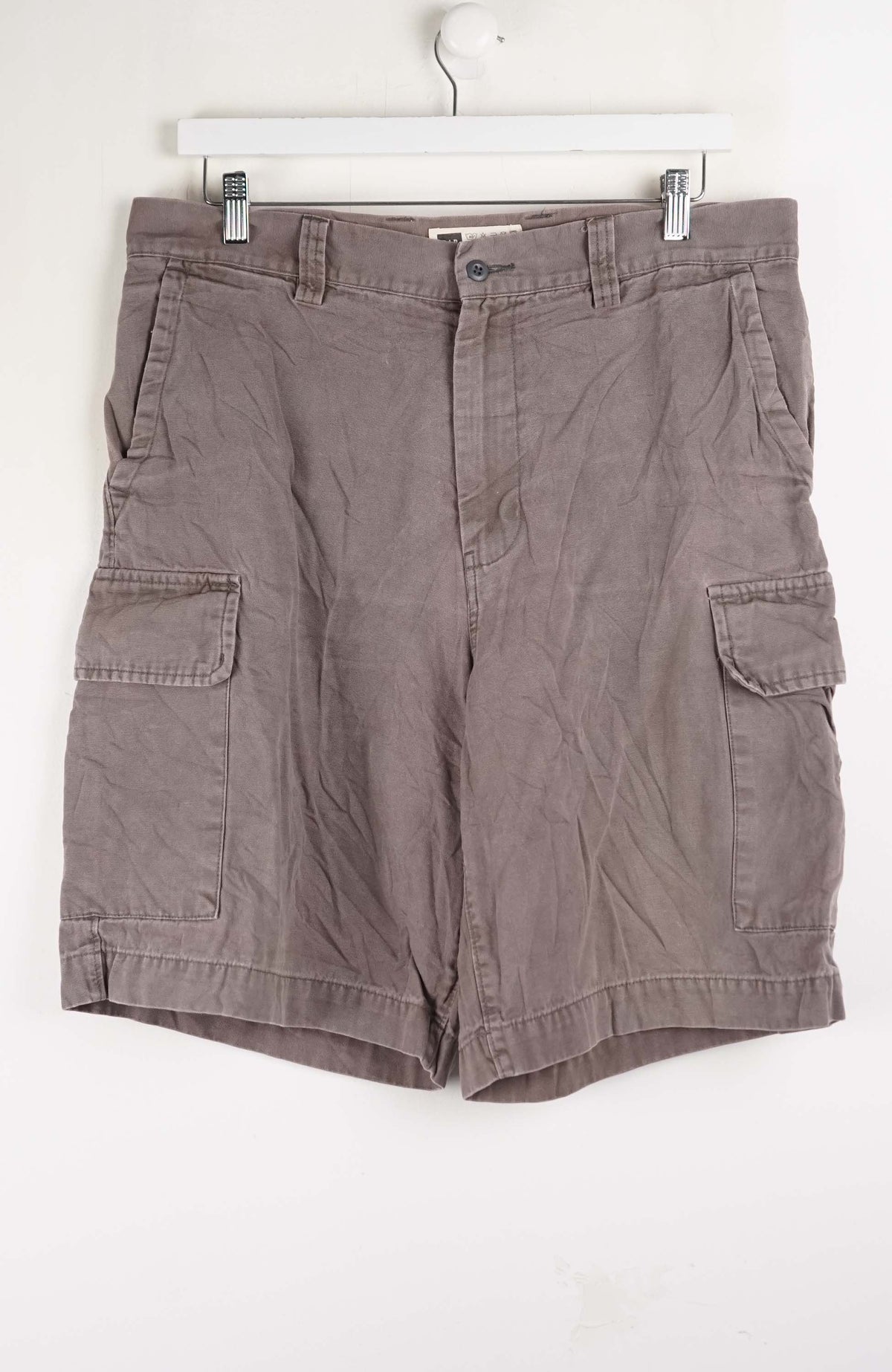 VINTAGE GAP CARGO SHORTS W35