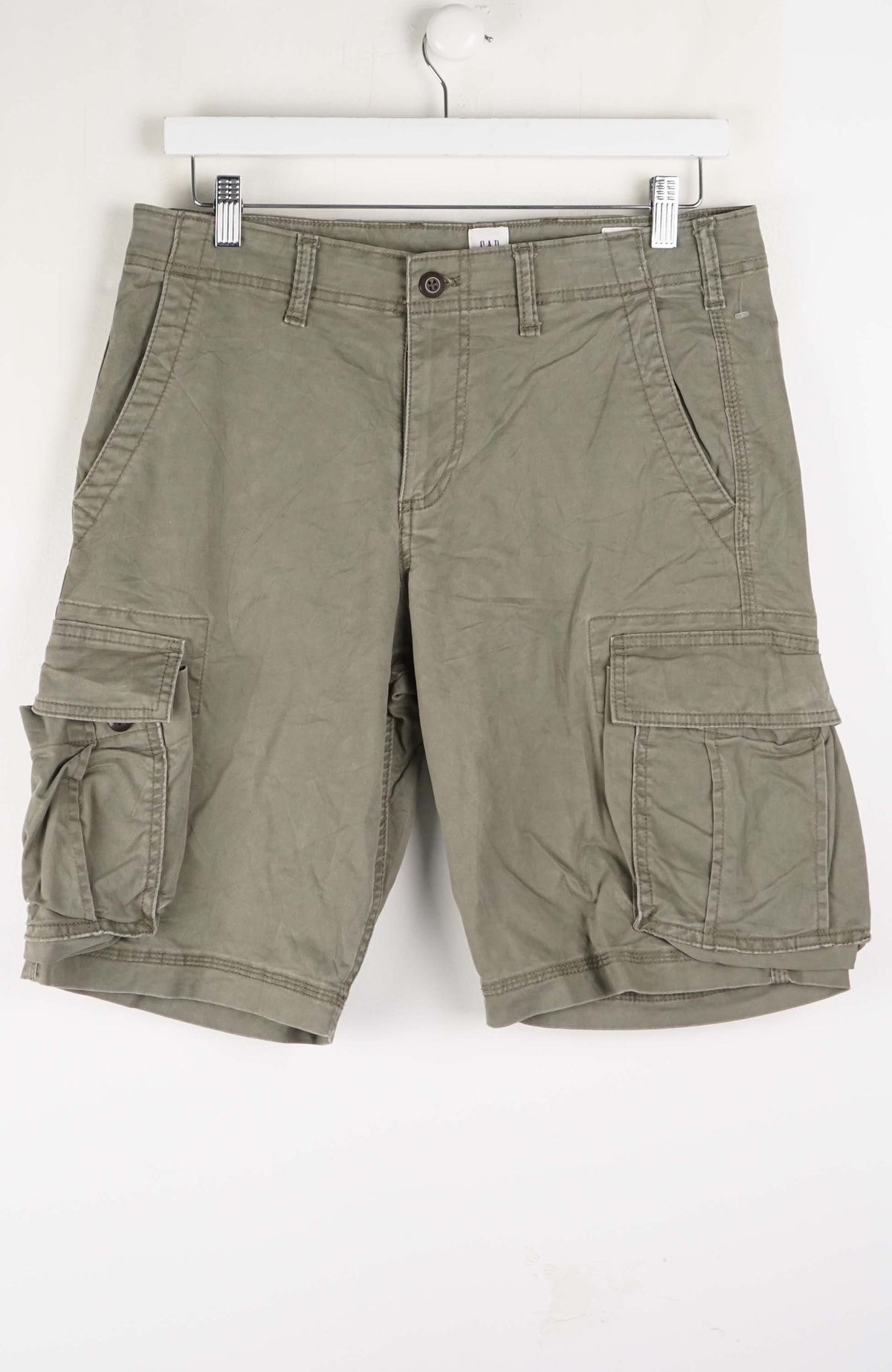 VINTAGE GAP CARGO SHORTS W33