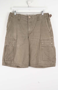 VINTAGE GAP CARGO SHORTS W34