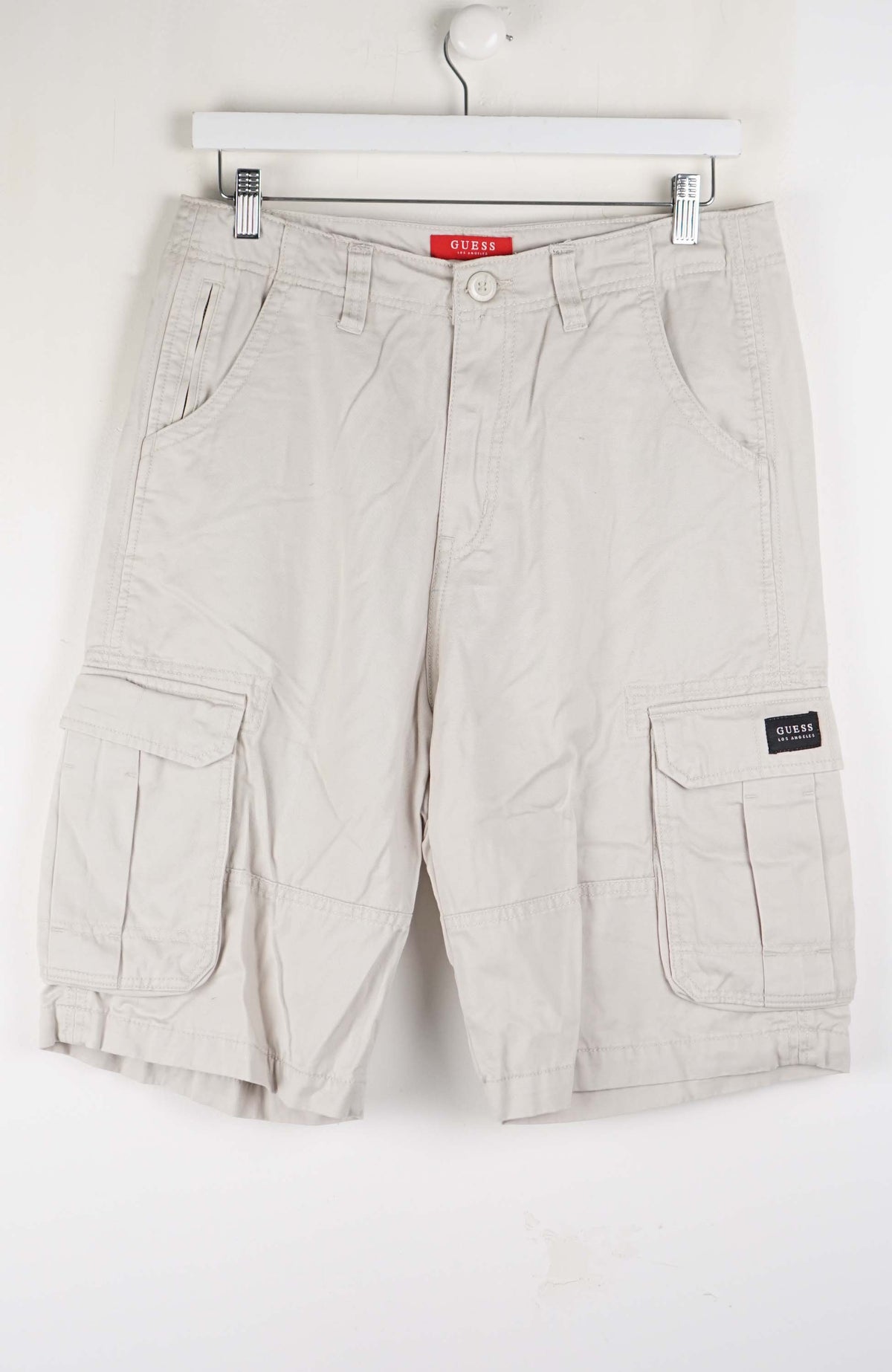 VINTAGE GUESS CARGO SHORTS W32