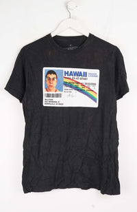 VINTAGE MC LOVIN HAWAII DRIVER LICENSE T-SHIRT (S)