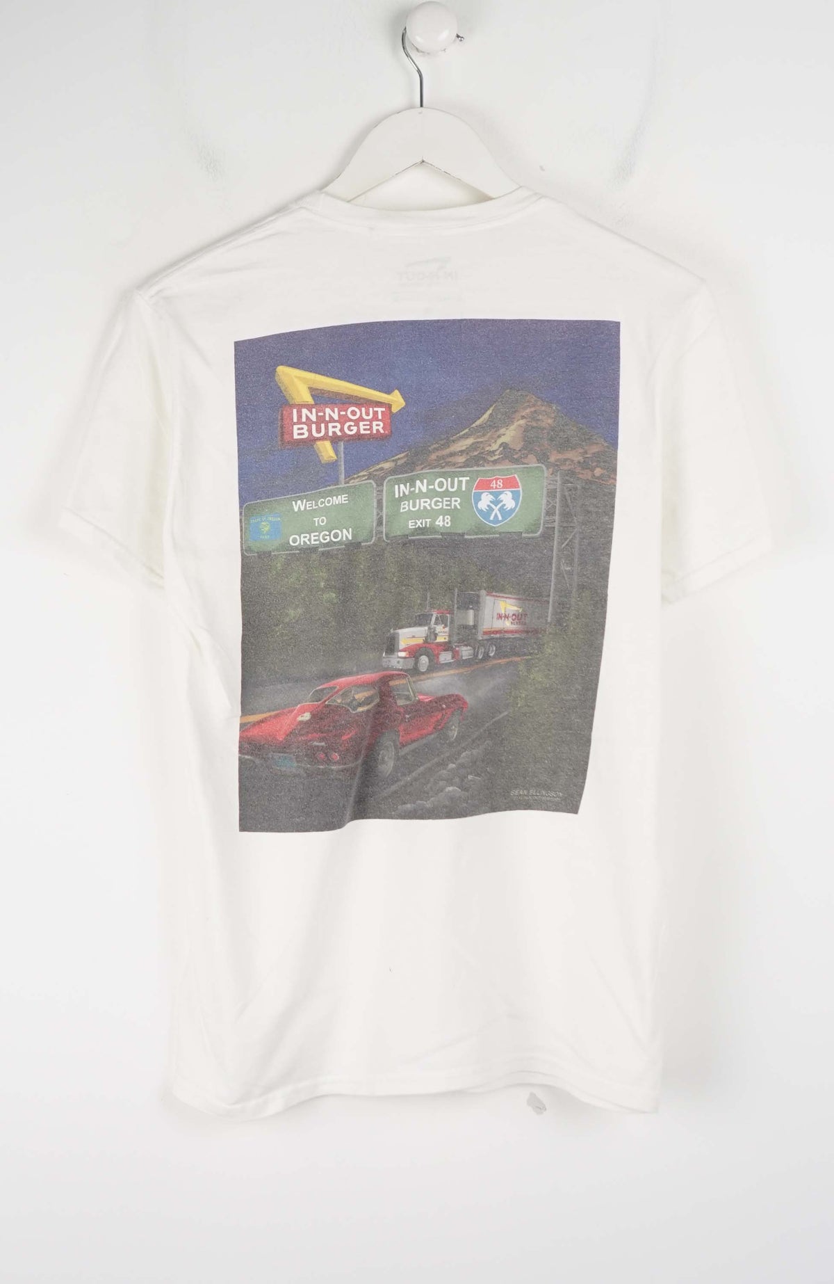 VINTAGE IN-N-OUT HAMBURGERS T-SHIRT (XS)