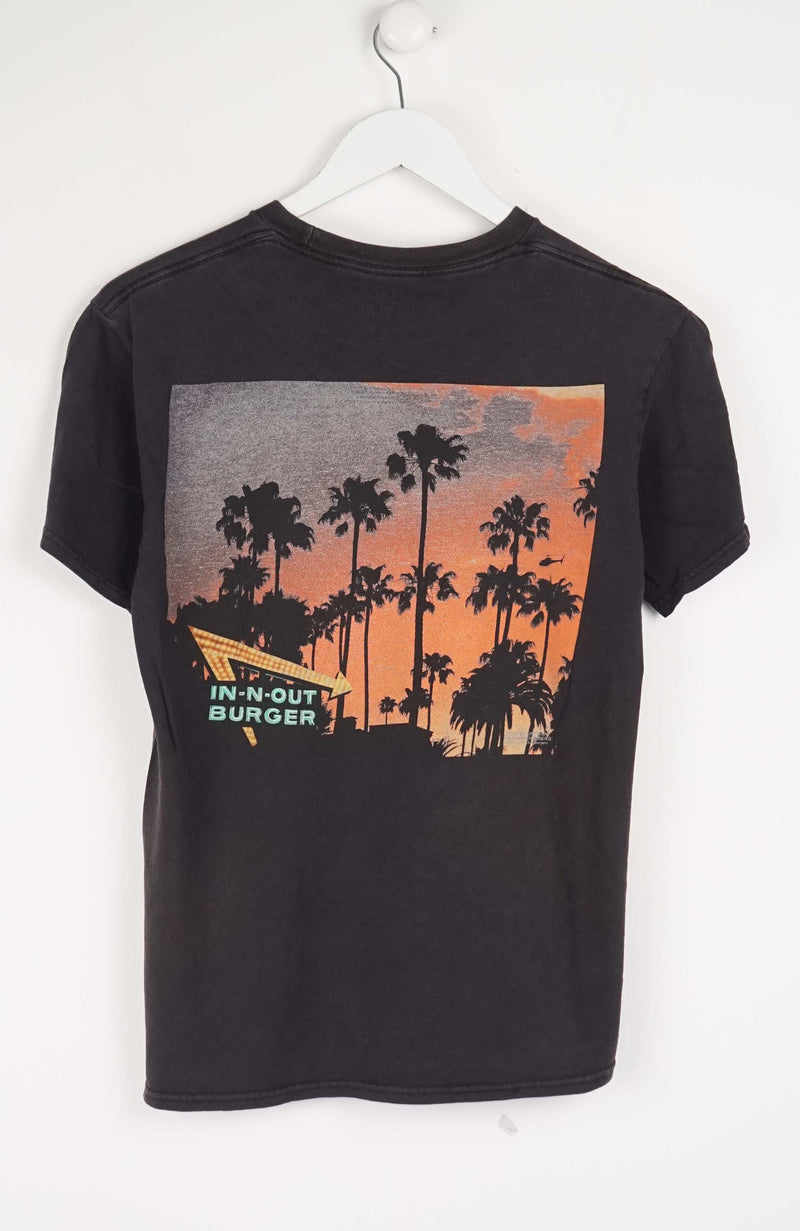 VINTAGE IN N OUT BURGER T-SHIRT (S)