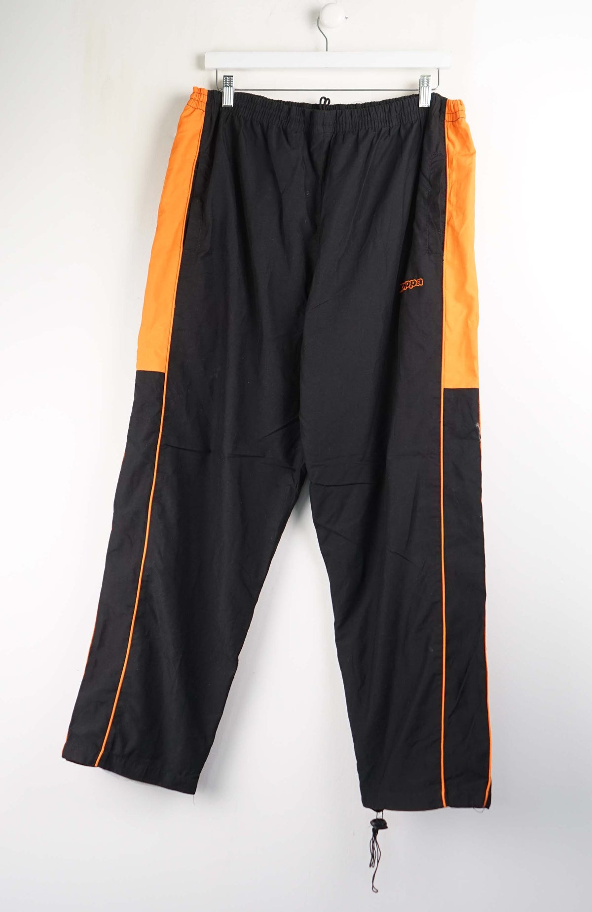 VINTAGE KAPPA TRACK PANTS (M)