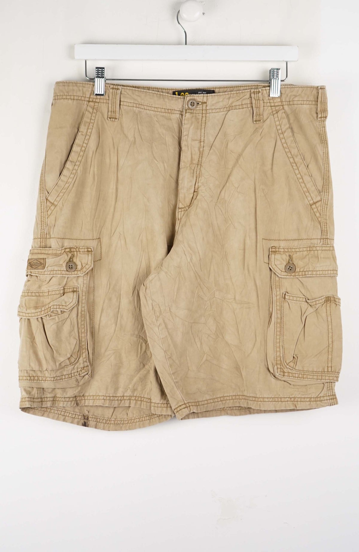 VINTAGE LEE CARGO SHORTS W36