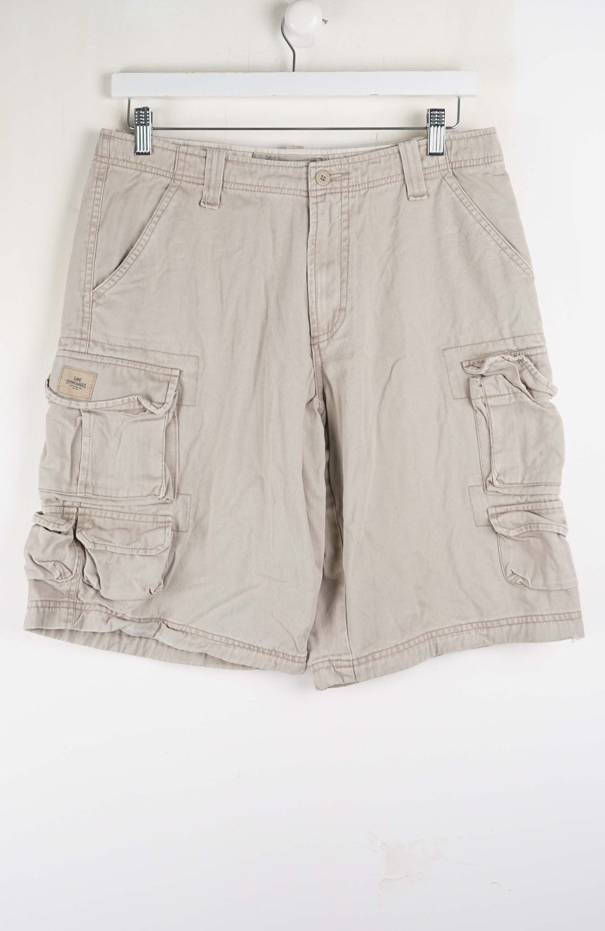 VINTAGE LEE DUNGAREES CARGO SHORTS W32