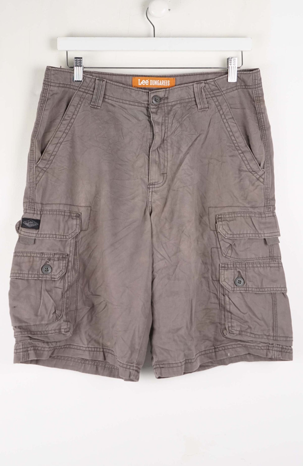 VINTAGE LEE DUNGAREES CARGO SHORTS W33