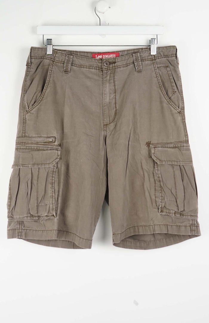 VINTAGE LEE DUNGAREES CARGO SHORTS W34