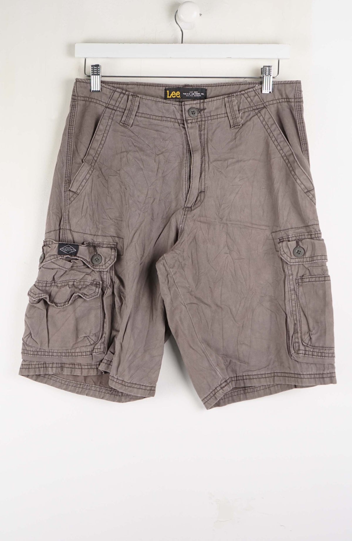 VINTAGE LEE CARGO SHORTS W31