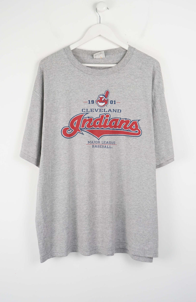 VINTAGE CLEVELAND INDIANS T-SHIRT (XL)