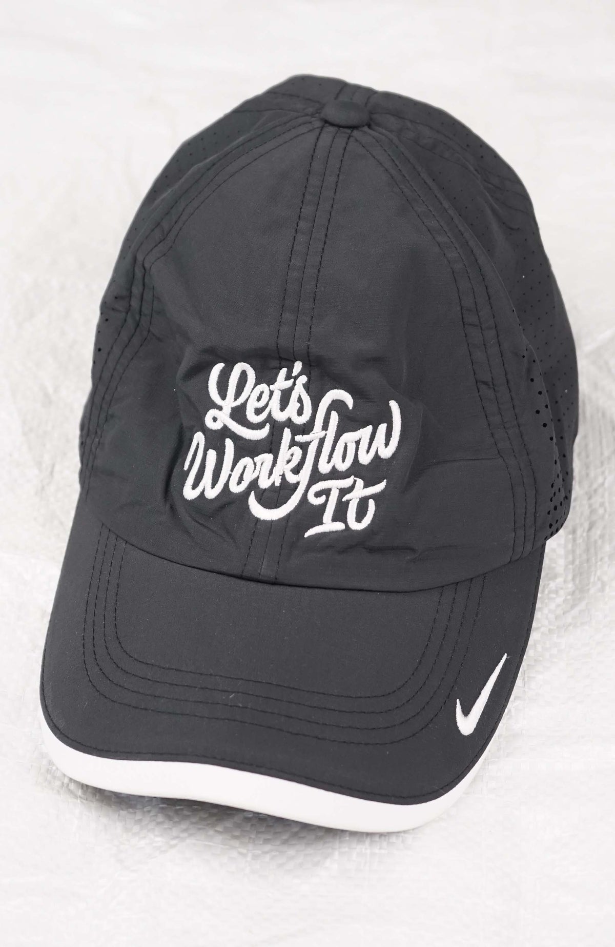 VINTAGE NIKE LET'S WORKFLOW IT' HAT