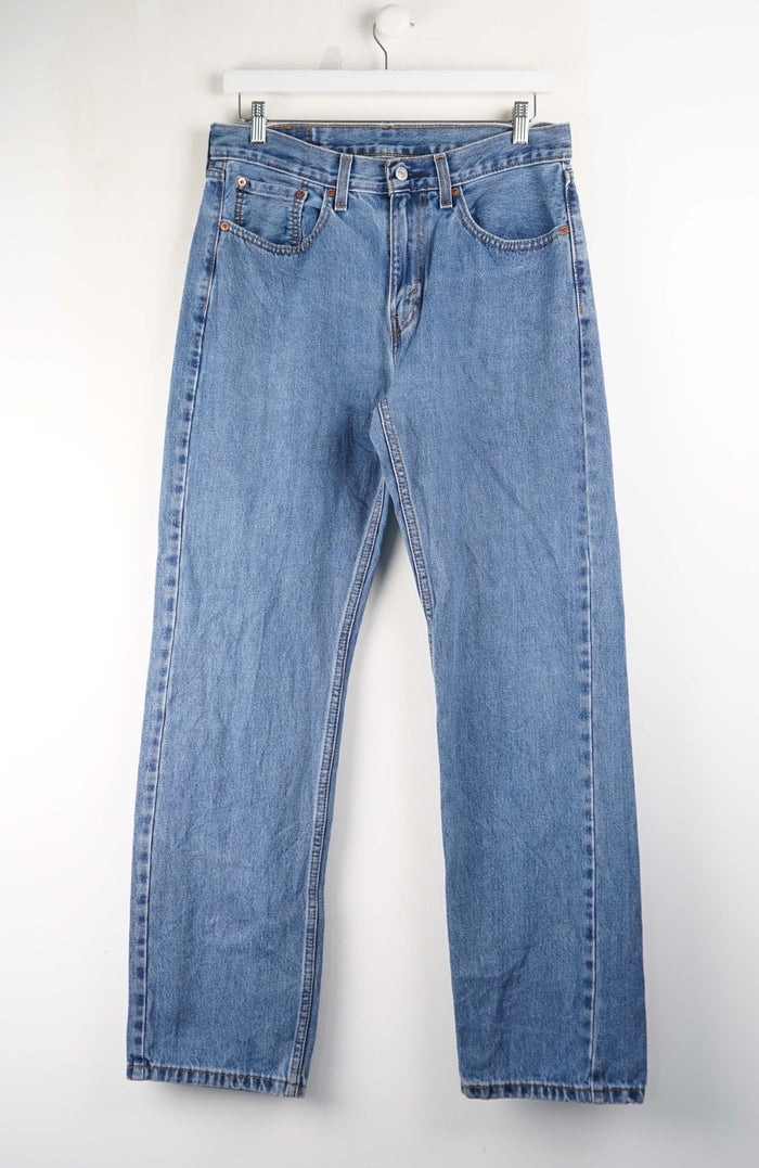 VINTAGE LEVIS JEANS W32