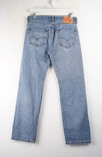 VINTAGE LEVIS JEANS W32