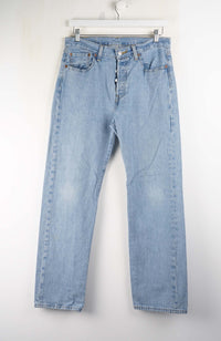 VINTAGE LEVIS JEANS W32