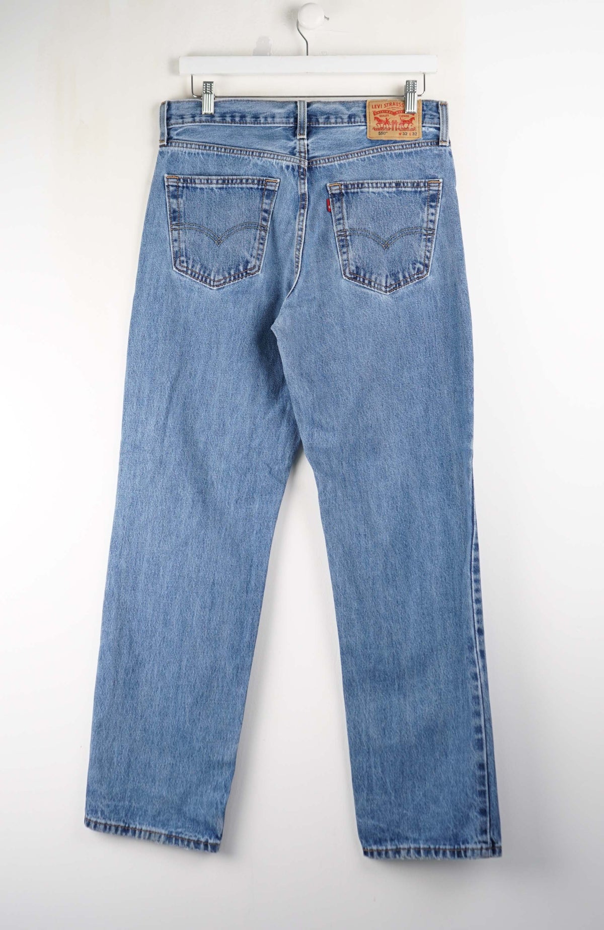 VINTAGE LEVIS JEANS W33