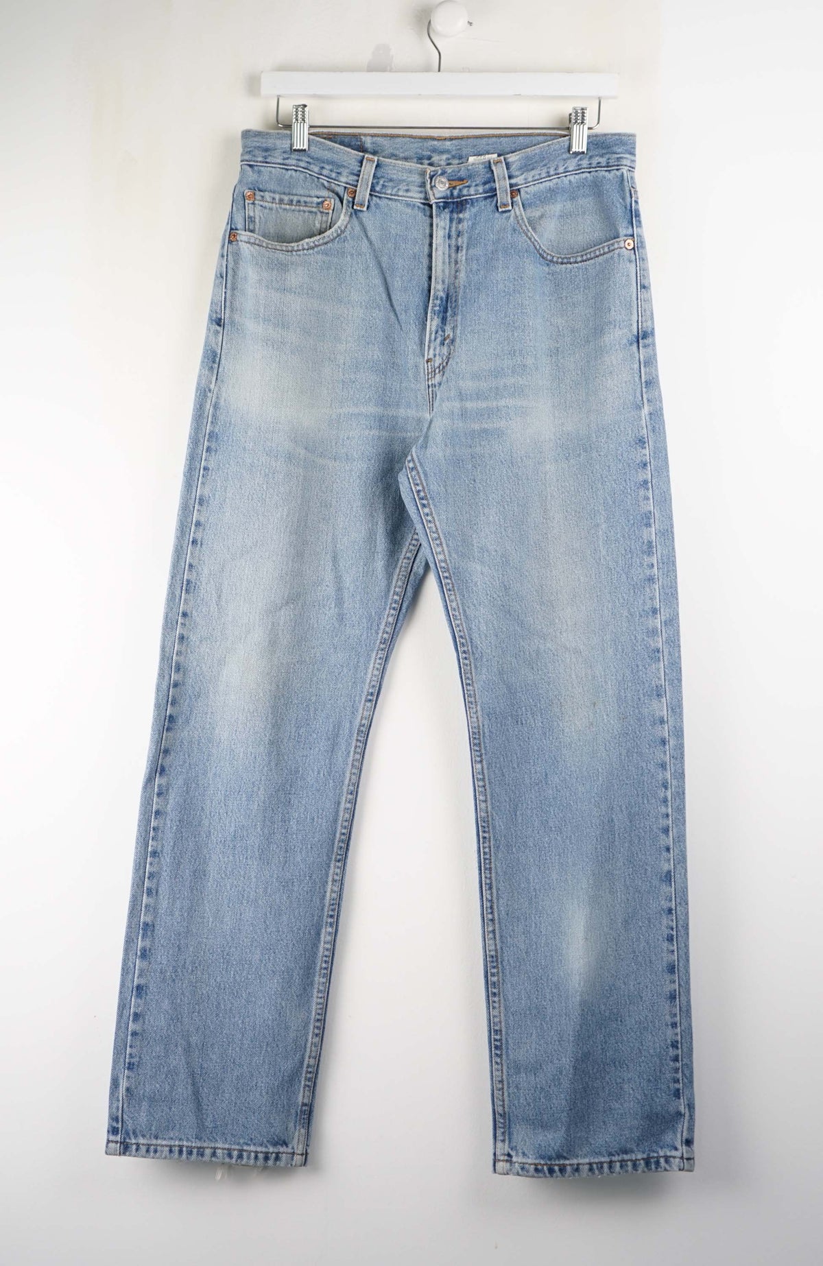 VINTAGE LEVIS JEANS W35