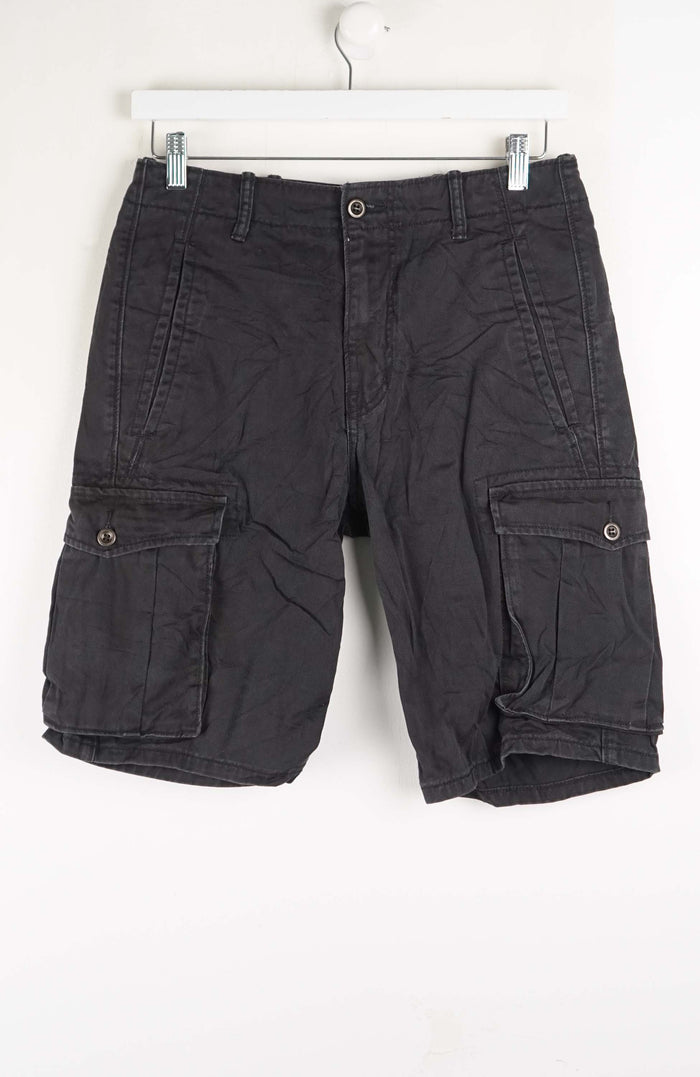 VINTAGE LEVI'S CARGO SHORTS W29