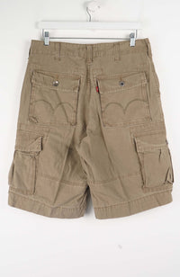 VINTAGE LEVI'S CARGO SHORTS W33