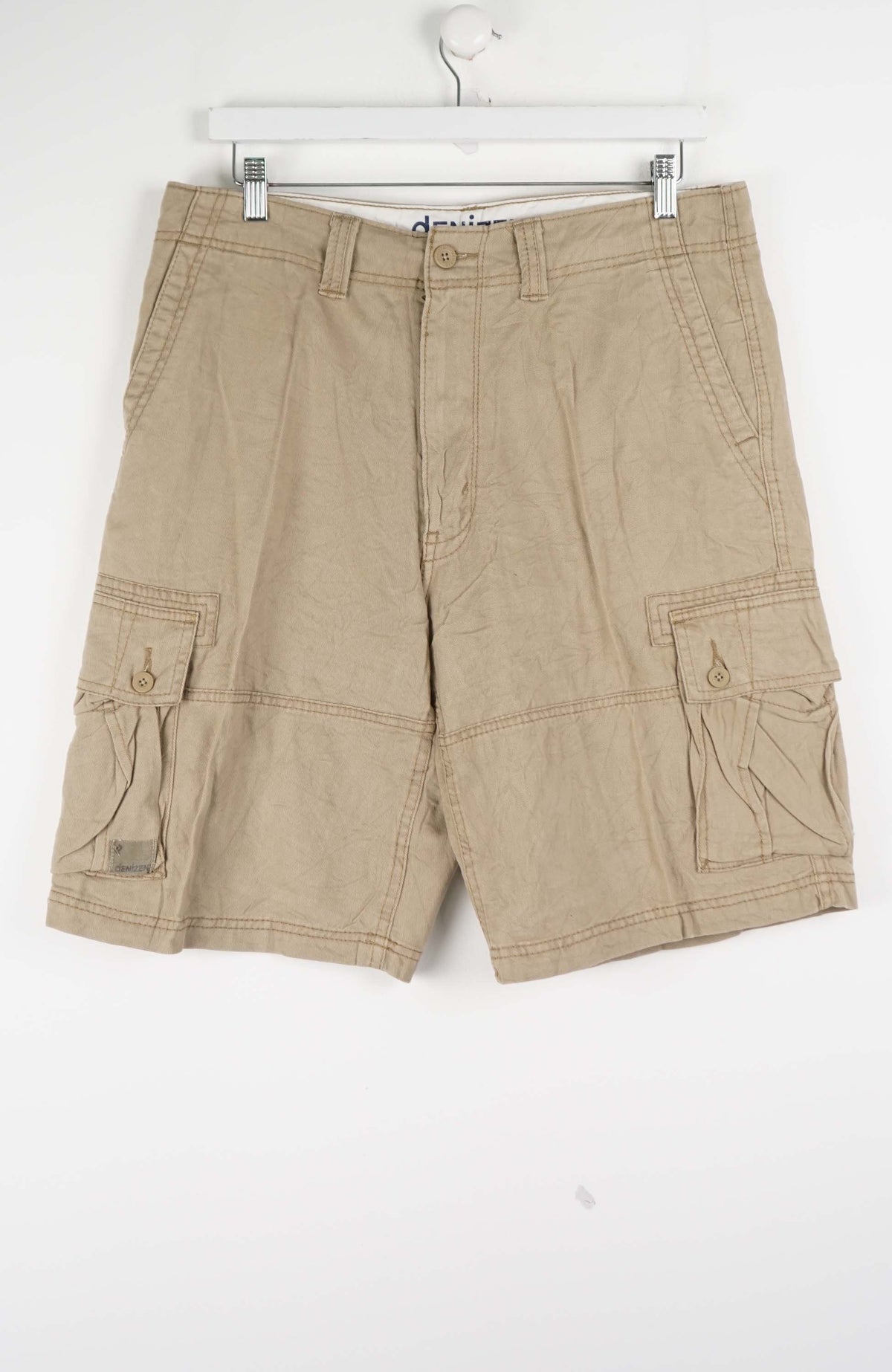 VINTAGE LEVI'S CARGO SHORTS W35