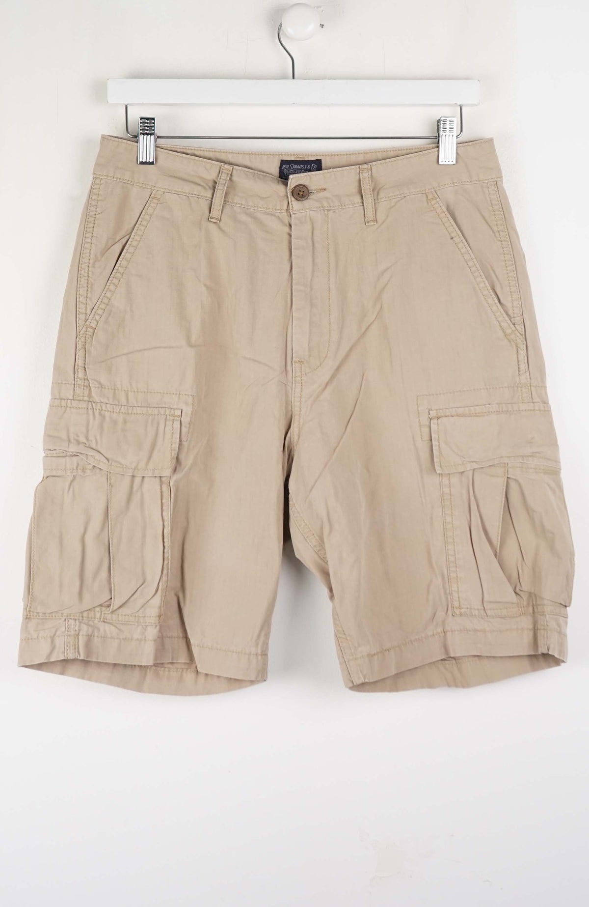 VINTAGE LEVI'S STRAUSS & CO. CARGO SHORTS W31