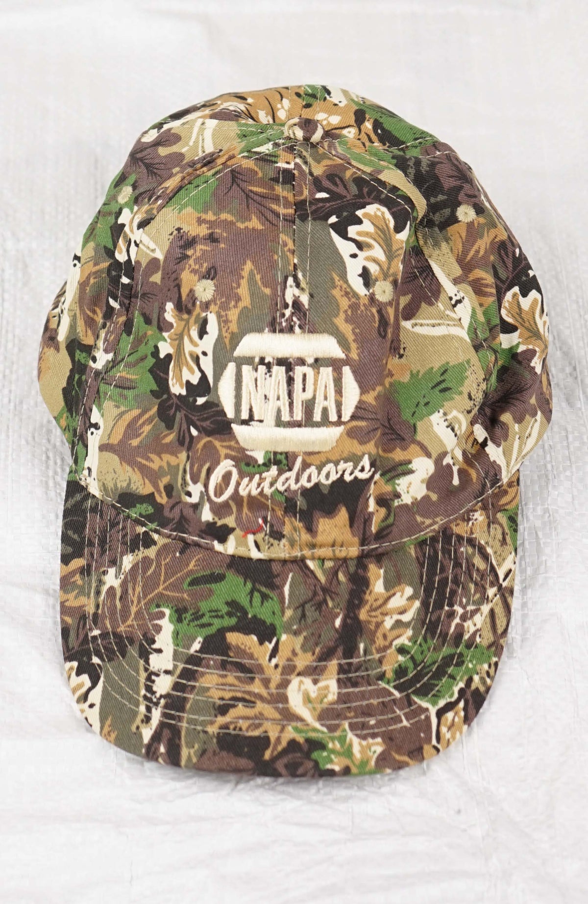 VINTAGE NAPA OUTDOORS REAL TREE HAT