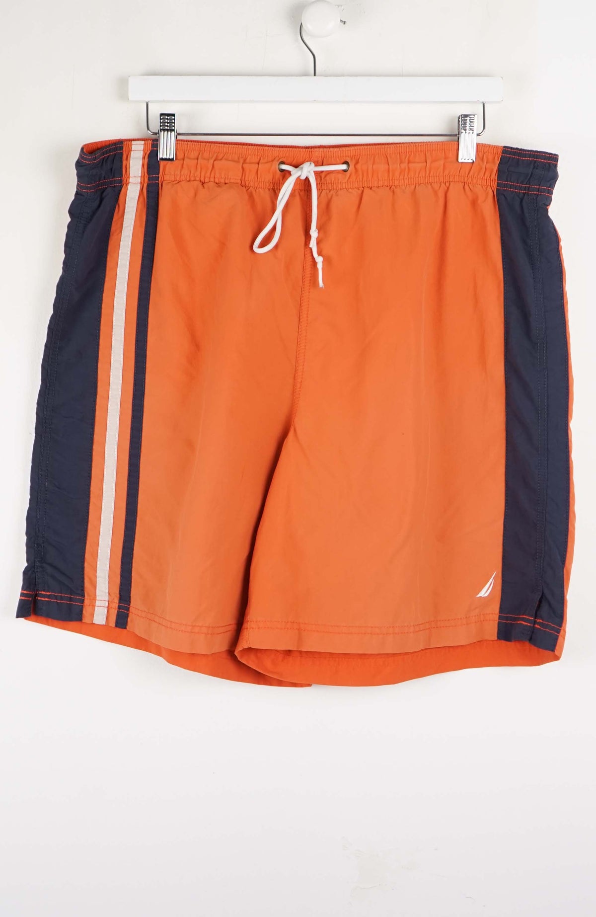 VINTAGE NAUTICA ACTIVE SHORTS W36