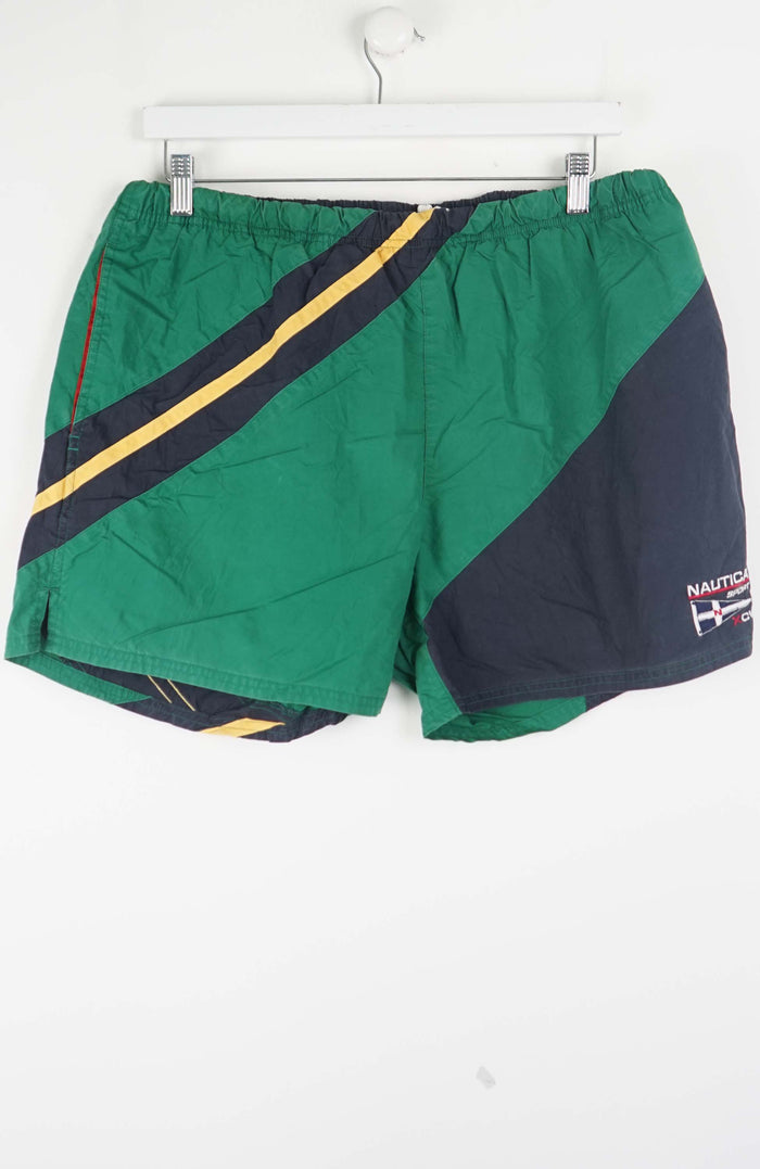 VINTAGE NAUTICA SHORTS W30