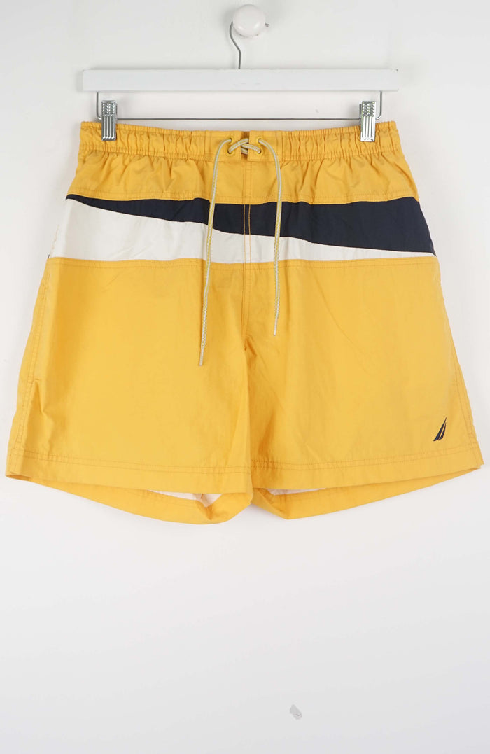 VINTAGE NAUTICA SHORTS W30