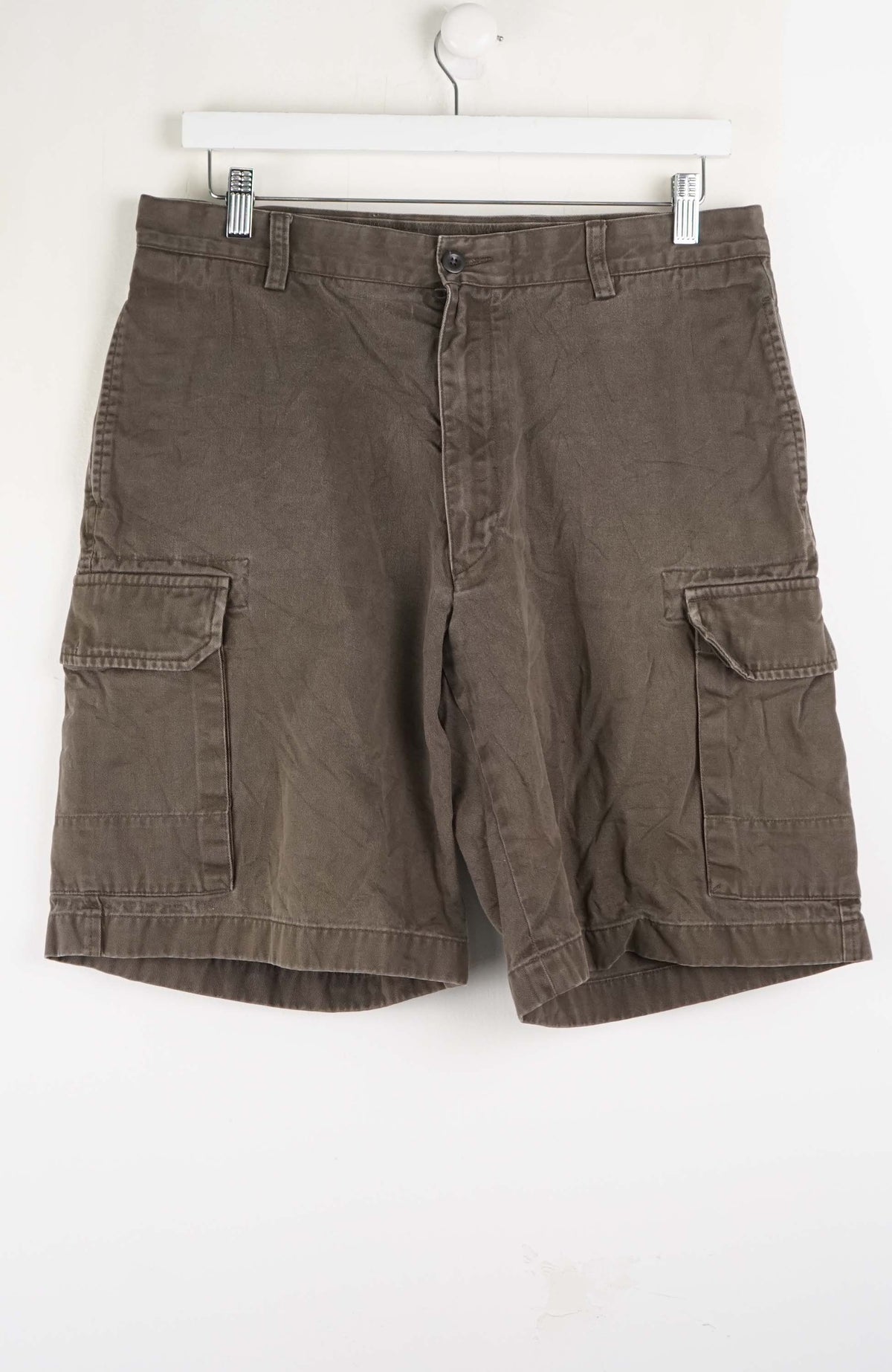 VINTAGE NAUTICA CARGO SHORTS W32