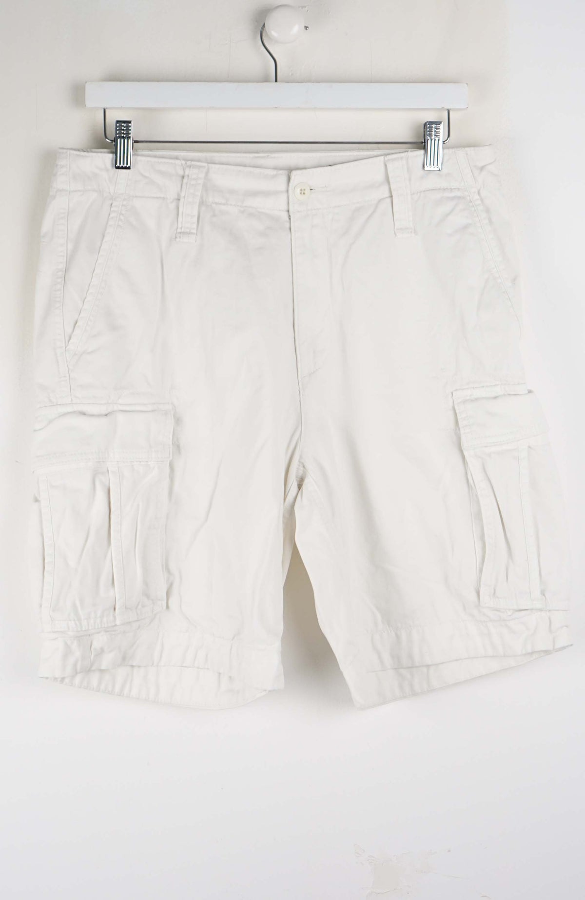 VINTAGE NAUTICA CARGO SHORTS W33