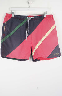 VINTAGE NAUTICA SHORTS W34