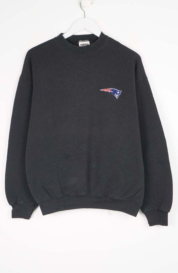 VINTAGE NEW ENGLAND PATRIOTS SWEATER (M)